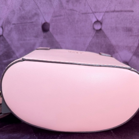 Limited Edition NWT Coach x Selena Gomez Trail Bag - Picture 11 of 16